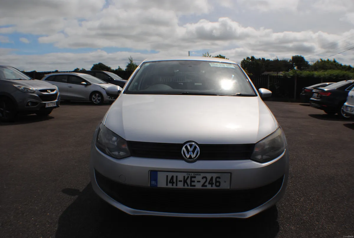 Volkswagen Polo 1.2 PETROL 2014 - Image 1