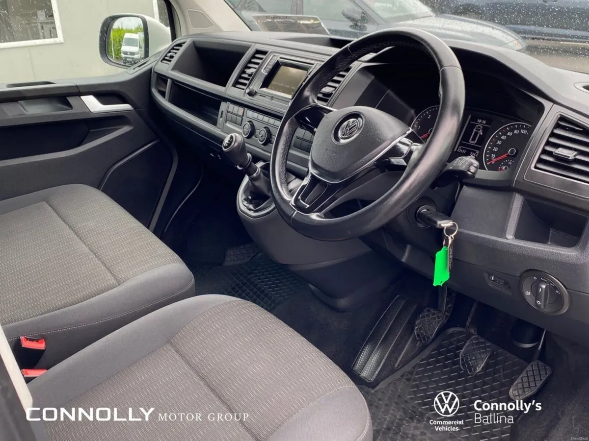 Volkswagen Caravelle KOMBI T6 SHL COMFORTLINE TDI - Image 2