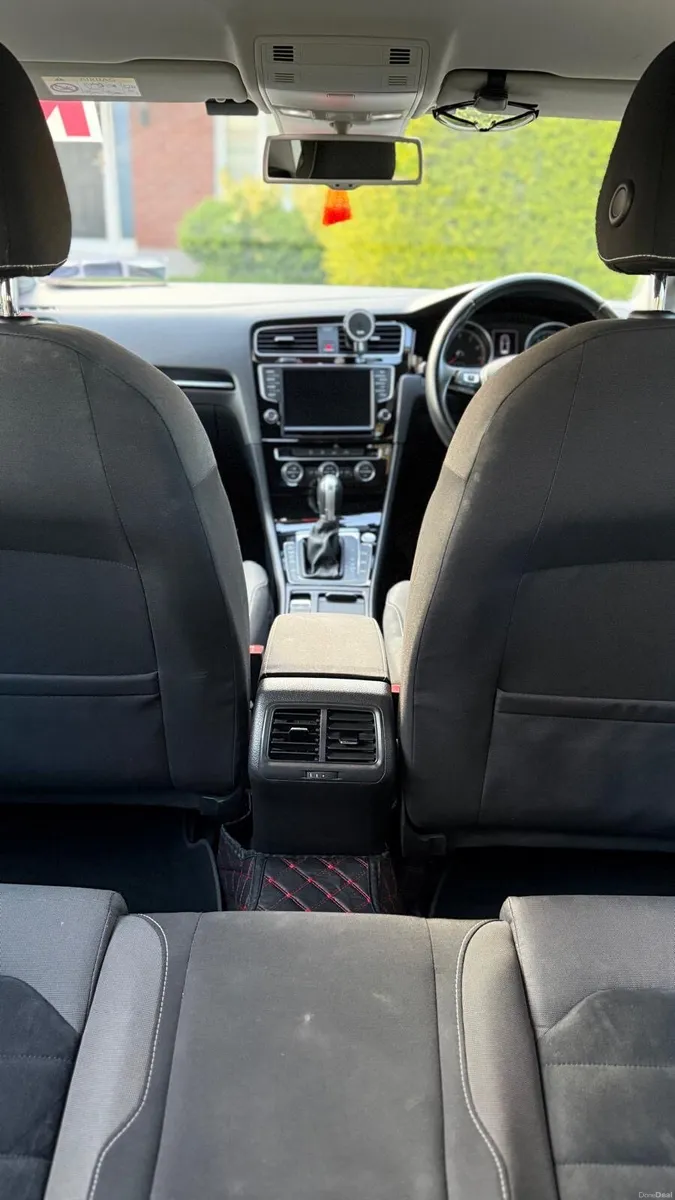Volkswagen Golf - Image 3