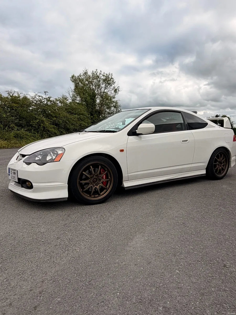 Honda Integra DC5 Type R - K24 FRANK! - Image 2