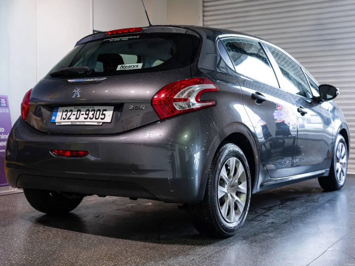 Peugeot 208 ACCESS 1.2 4DR - Image 4