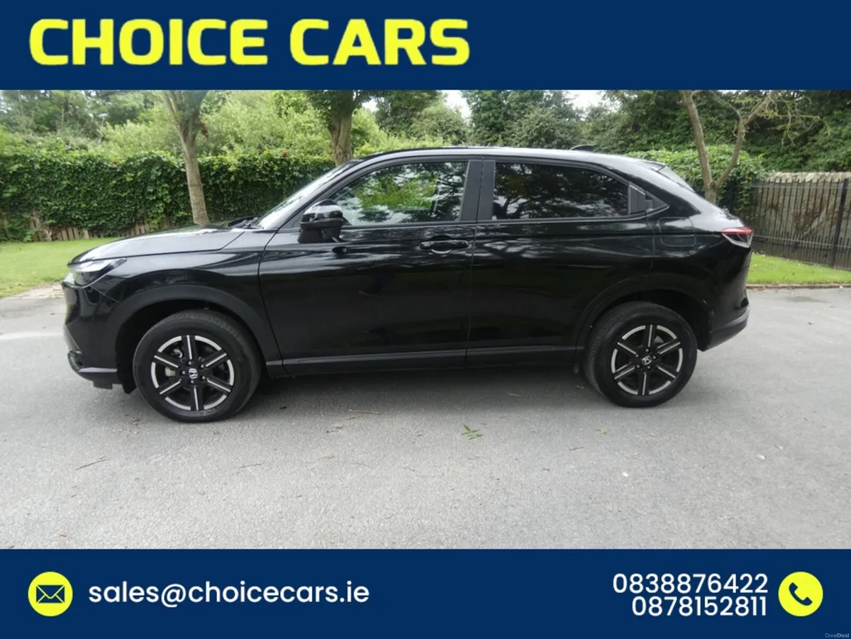Honda Vezel 1.5 AUTO HYBRID NEW MODEL - Image 3