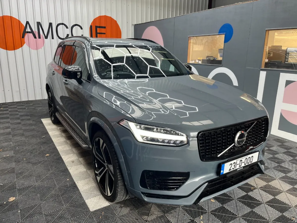 Volvo XC90 2023 VOLVO XC90 T8 PLUG-IN 2.0 AUTOMATI - Image 1