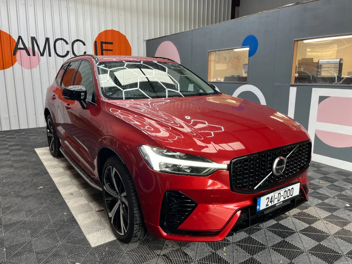 Volvo XC60 2024 VOLVO XC60 T6 PLUG-IN 2.0 AUTOMATI - Image 1