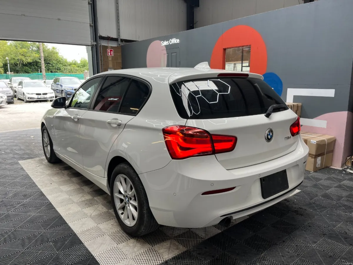 BMW 1-Series 2016 BMW 118D STYLE 2.0 AUTOMATIC / C - Image 4