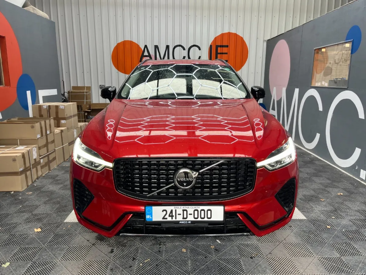 Volvo XC60 2024 VOLVO XC60 T6 PLUG-IN 2.0 AUTOMATI - Image 6