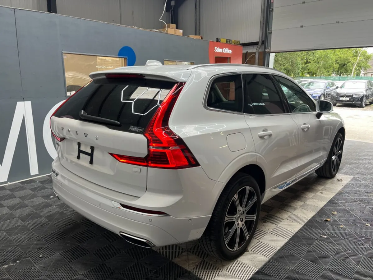 Volvo XC60 2021 VOLVO XC60 T8 PLUG-IN 2.0 AUTOMATI - Image 2