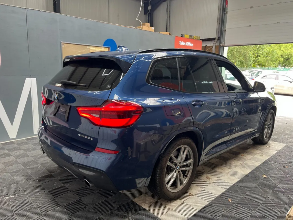 BMW X3 2021 BMW X3 XDRIVE 30E M-SPORT 2.0 AUTOMATI - Image 2
