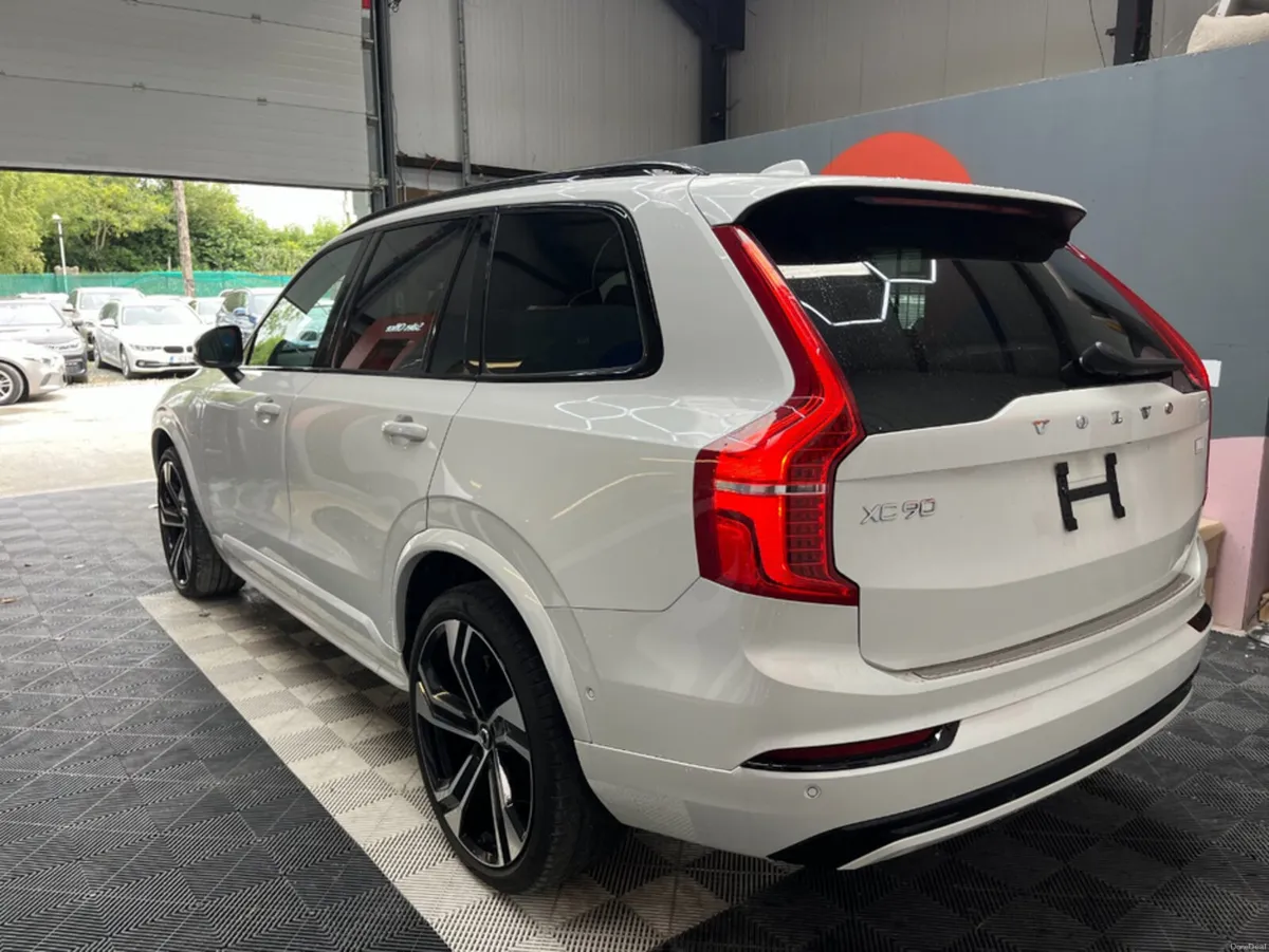 Volvo XC90 2023 VOLVO XC90 T8 PLUG-IN 2.0 AUTOMATI - Image 4