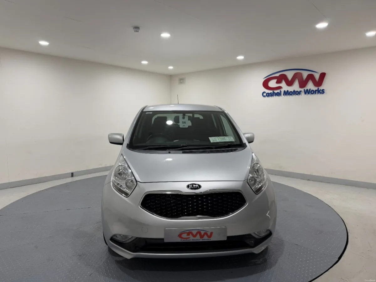 Kia Venga 1.4 ELITE DIESEL 5DR - Image 2