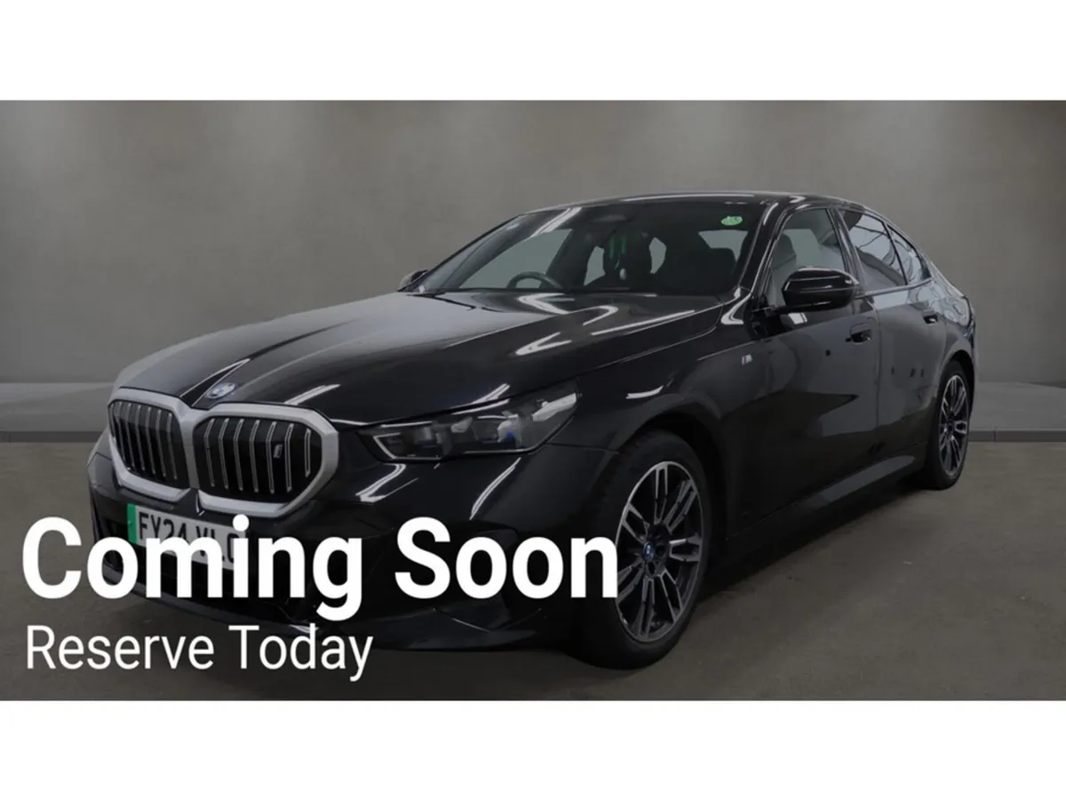 BMW i5 EDRIVE 40 M SPORT AUTOMATIC **ONE OWNER / 1 - Image 4