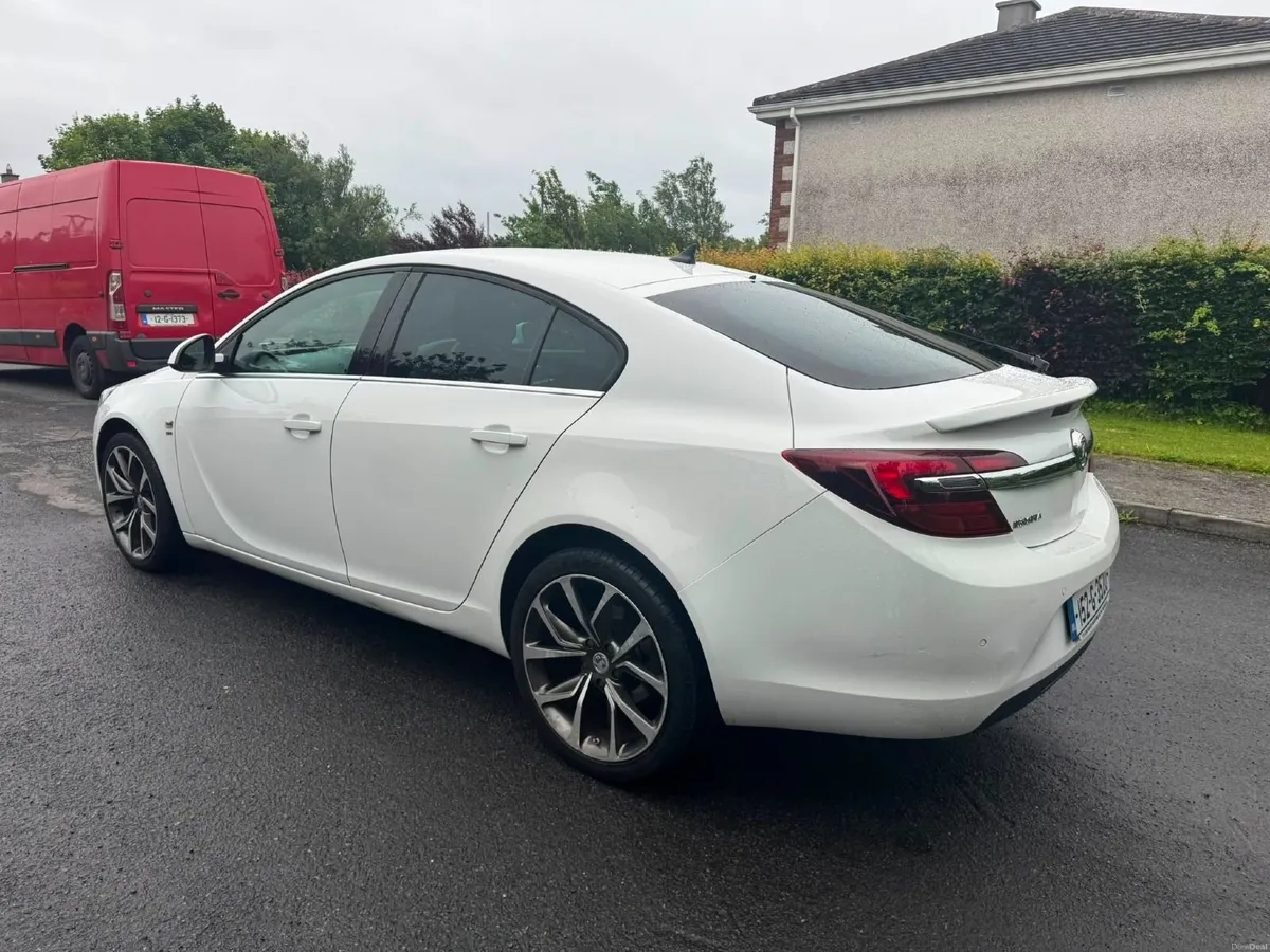 Vauxhall Insignia 2015 - Image 3