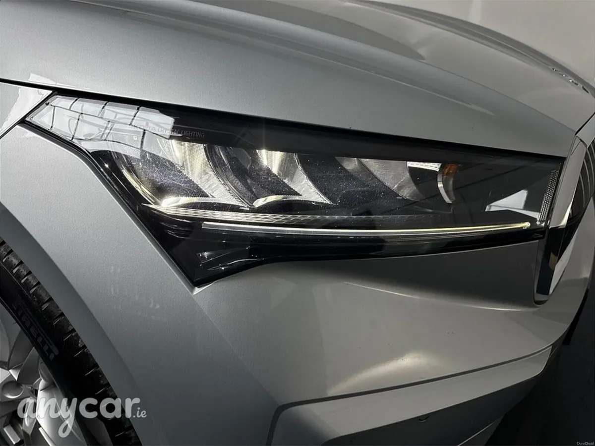 Skoda Enyaq 60 IV - Image 4