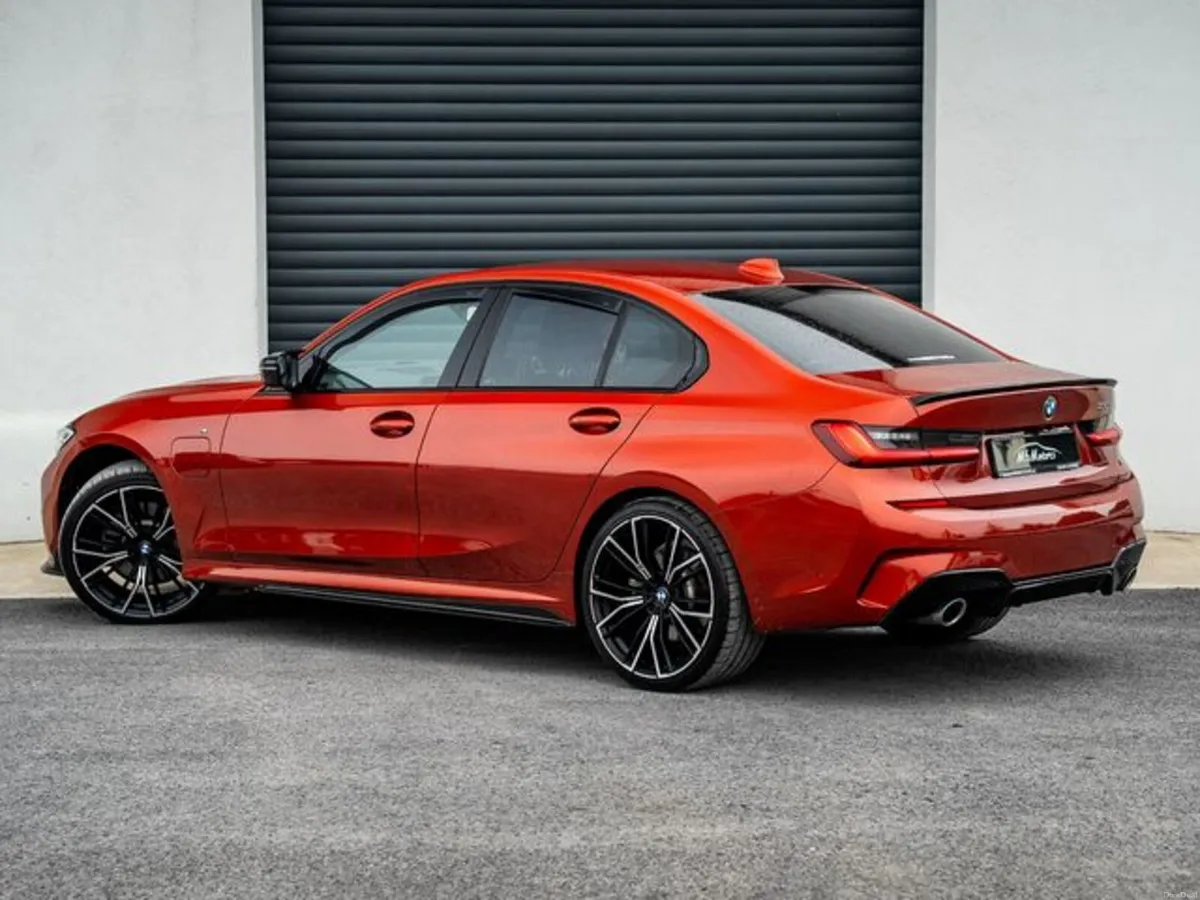 BMW 3-Series 330E M SPORT - Image 4