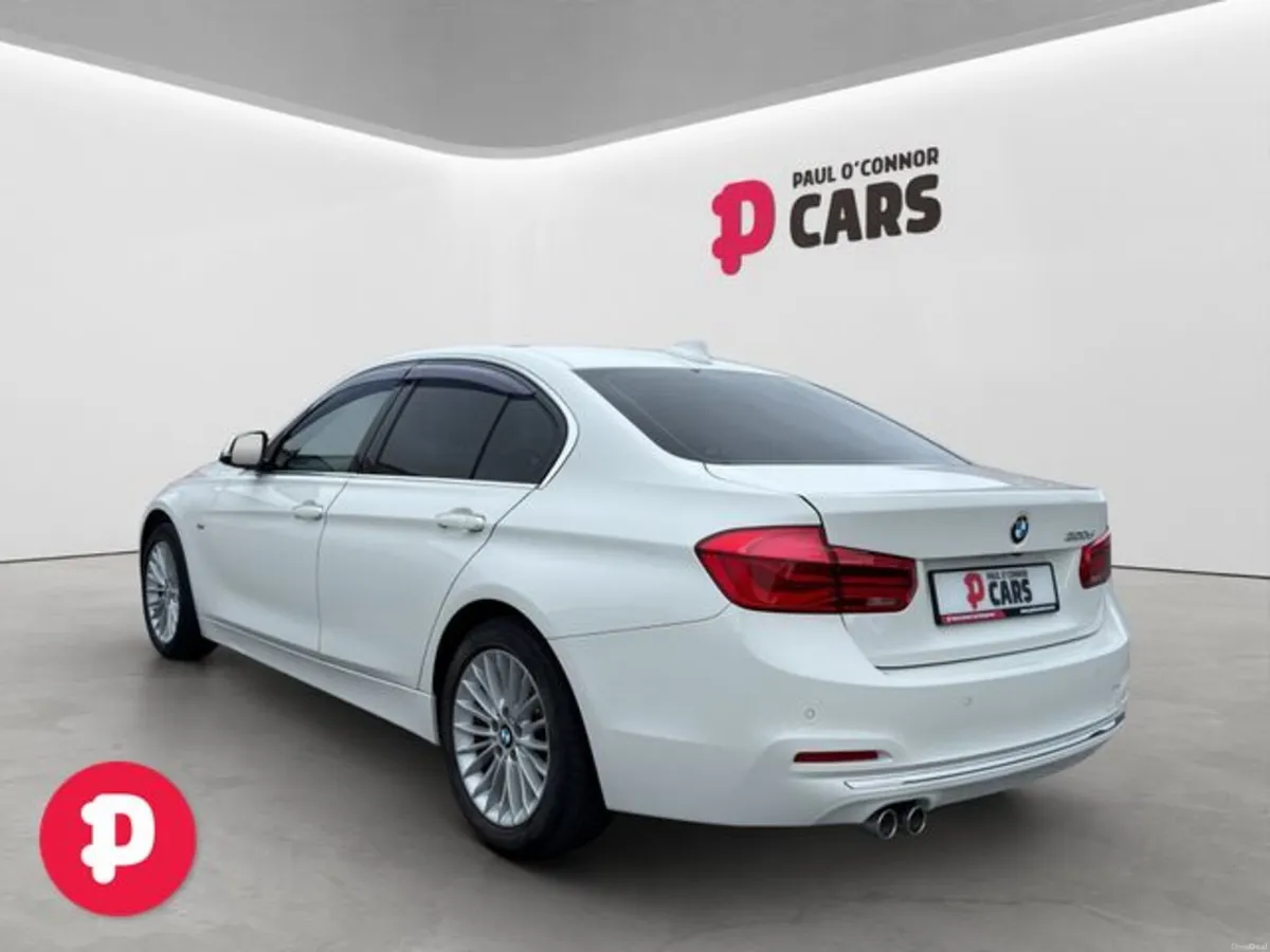 BMW 3-Series 320D Luxury Auto - Straight Sale Disc - Image 3