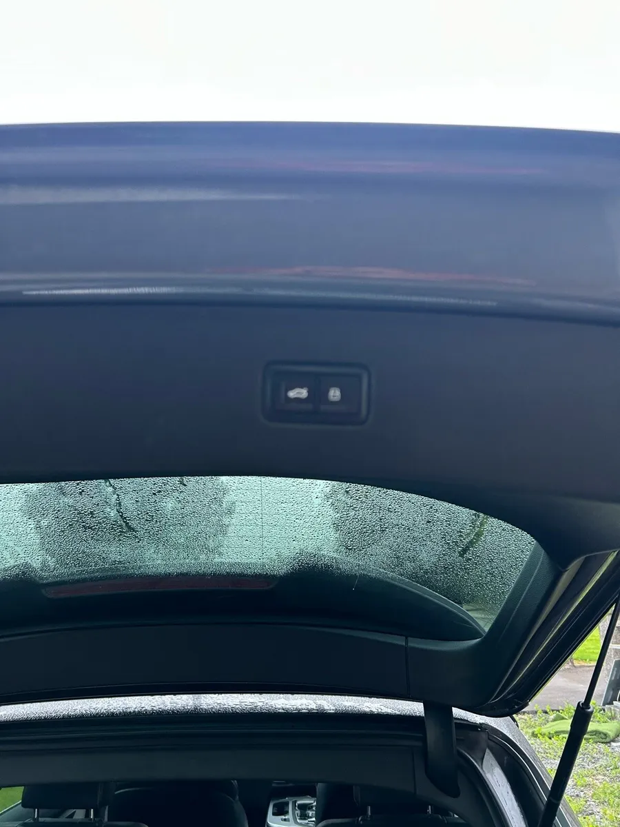 Audi Q7 - Image 5