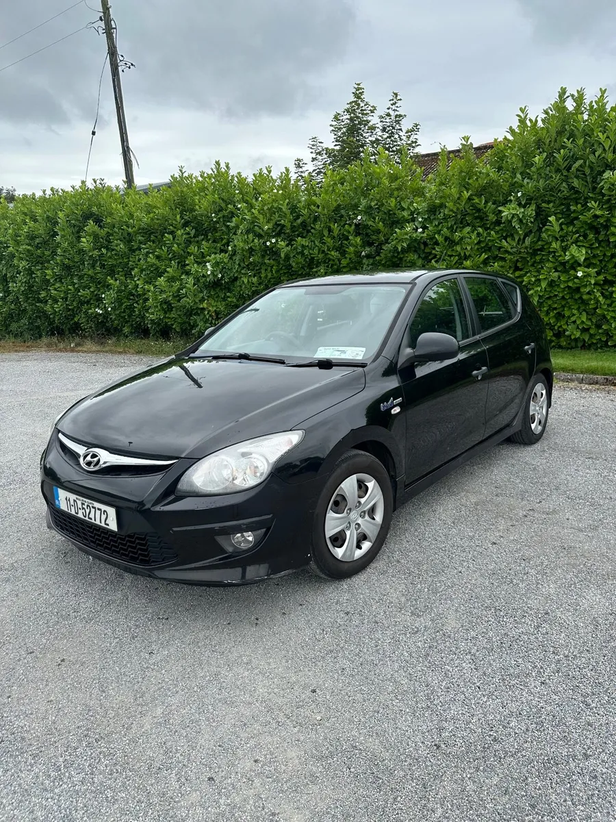Hyundai i30 2011 - Image 1