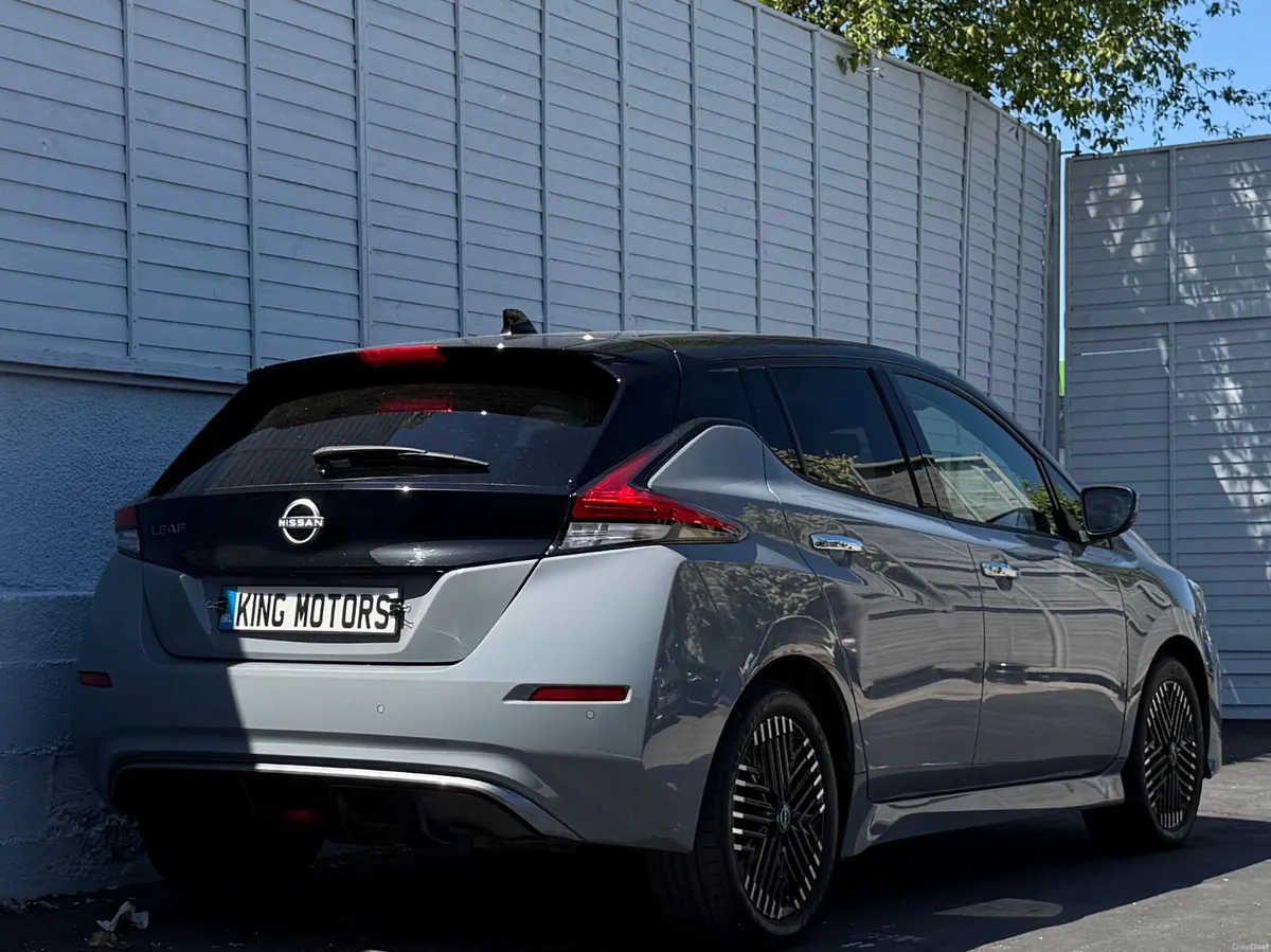 Nissan Leaf 2023 / TEKNA TOP SPEC / LEATHER - Image 4