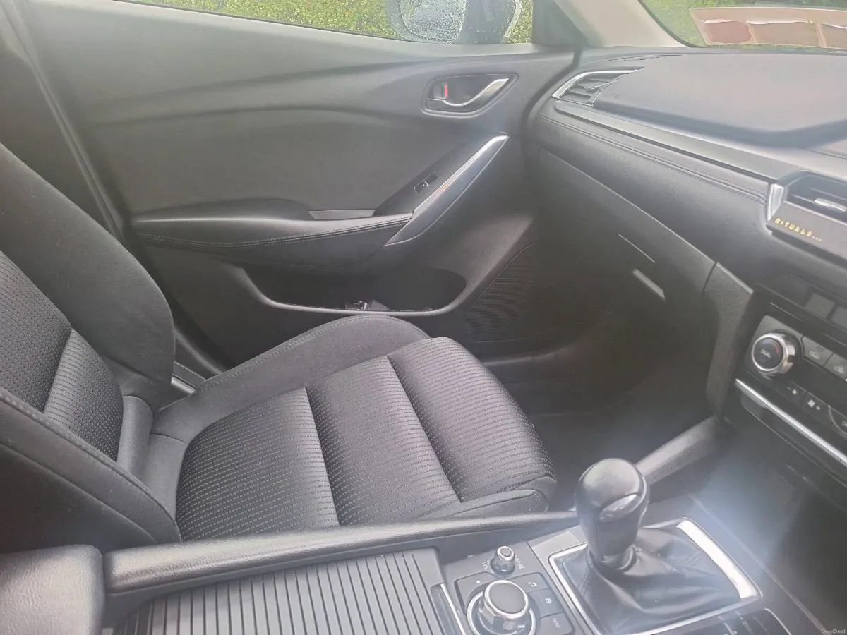 Mazda 6 - Image 2