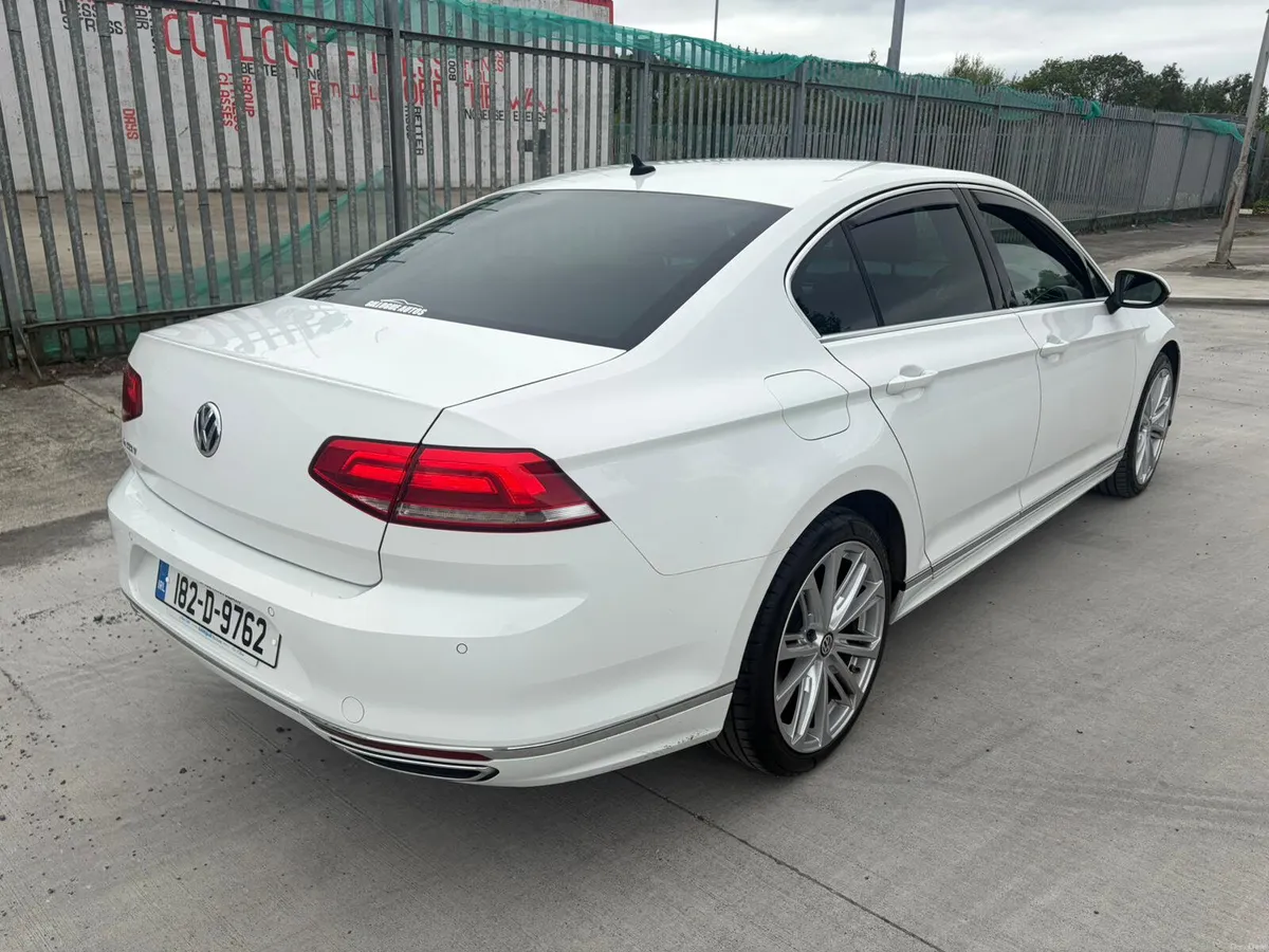 2018 Volkswagen Passat R line 1.6 TDI - Image 6