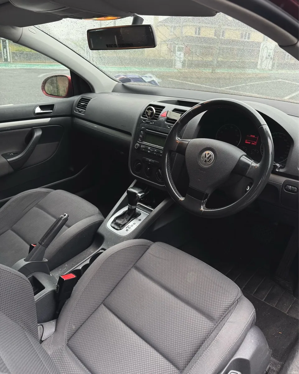 VW Golf 1.6 TSI - AUTOMATIC - Image 3