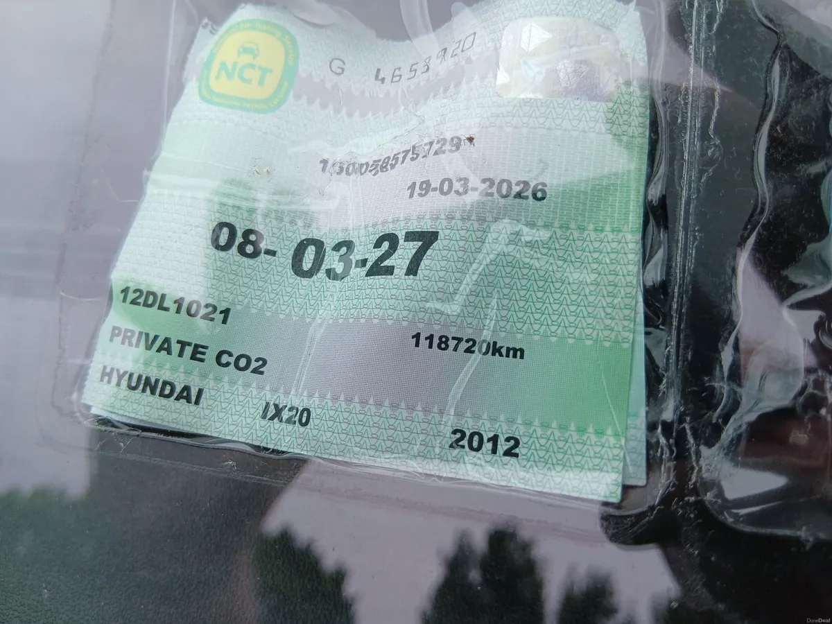 Hyundai ix20 2012 only 122 kilometers - Image 6