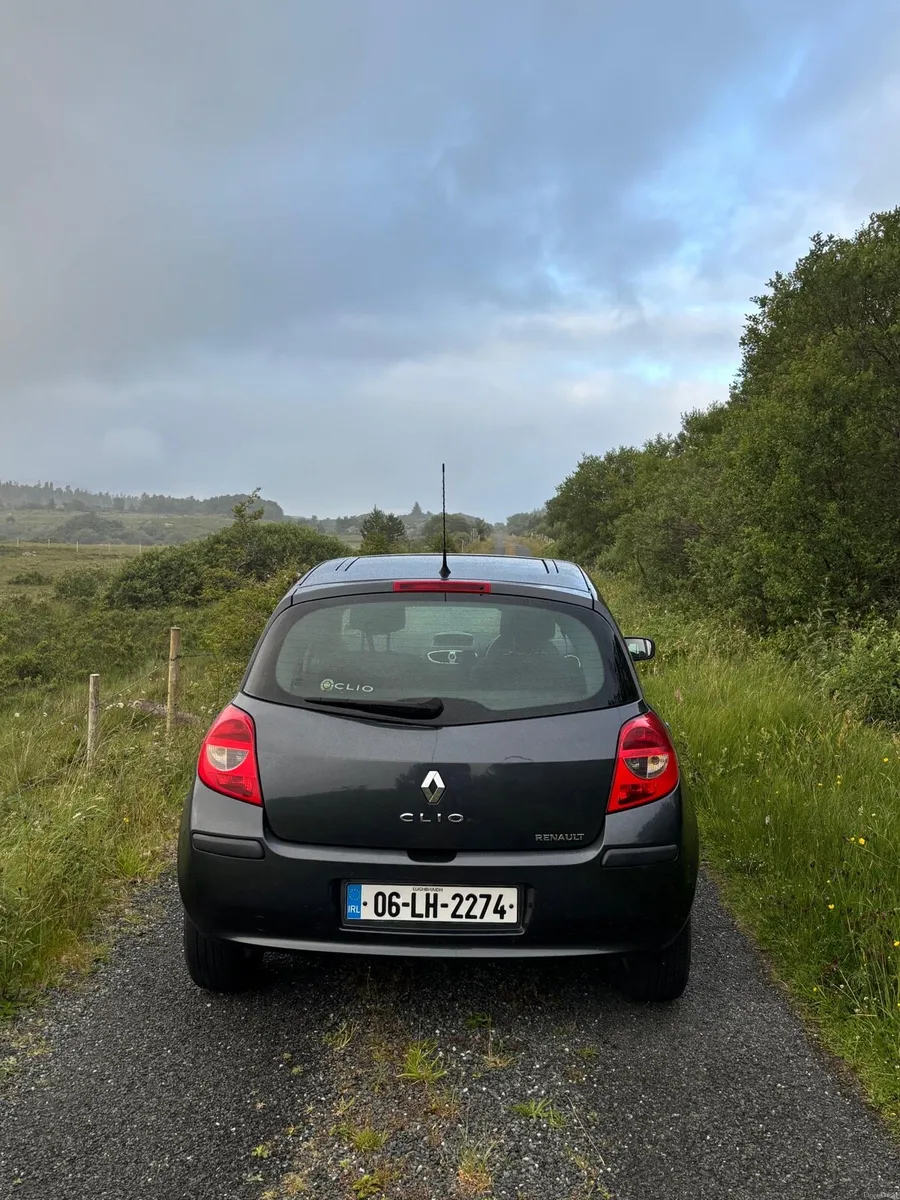 Renault Clio - Fresh NCT (sunroof) - Image 3