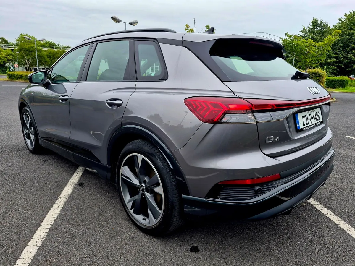 2022 AUDI Q4 ETRON 40E S LINE SUNROOF - Image 3