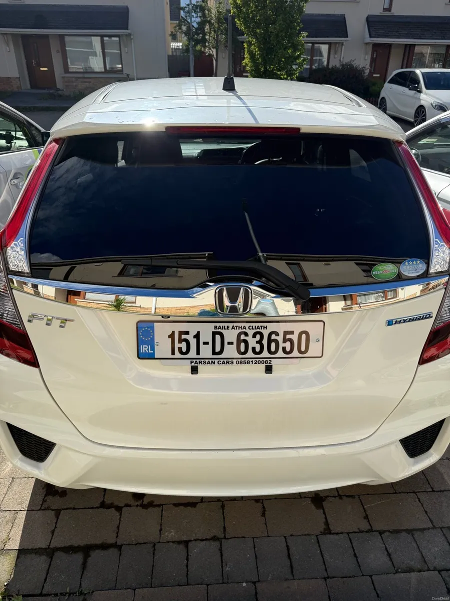 Honda Fit 2015 Automatic Hybrid - Image 2