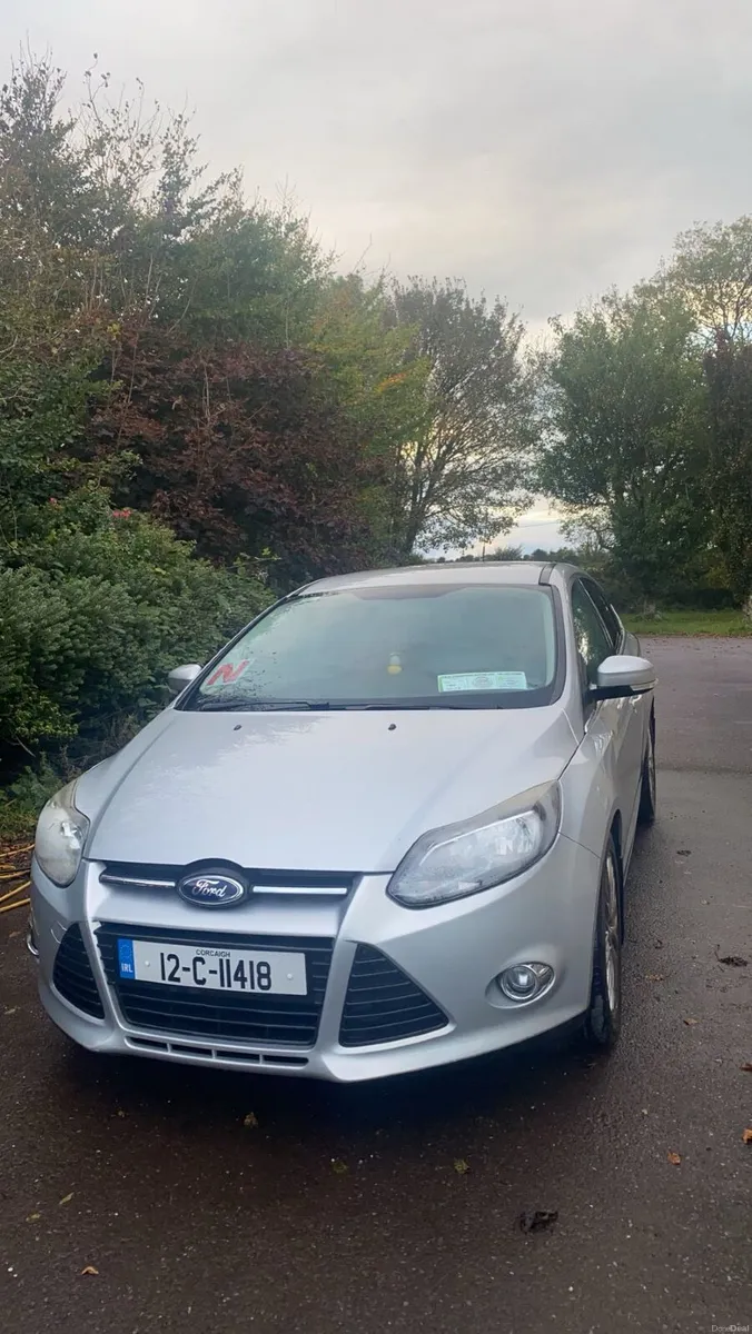 Ford Focus 2012 - Image 2