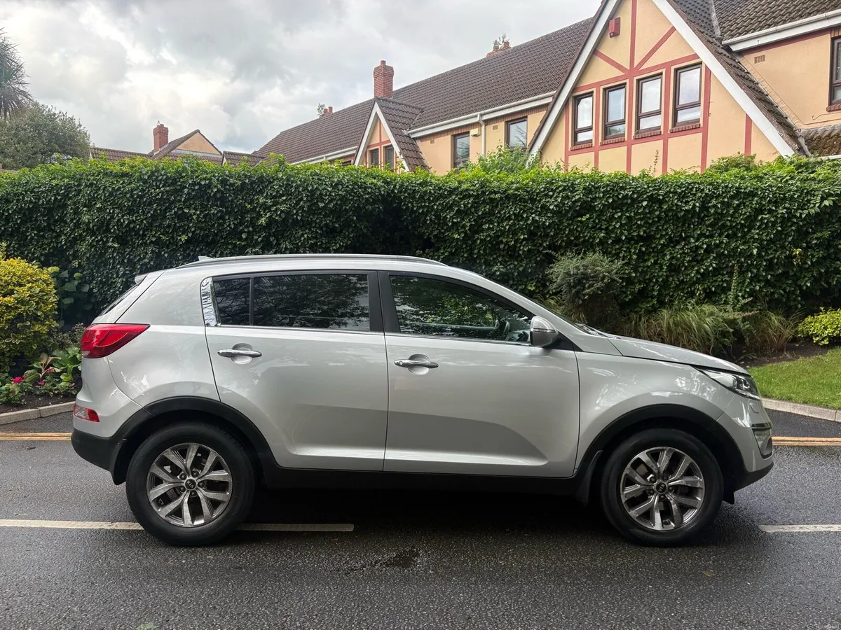 2015 Kia Sportage 1 Owner Leather - Image 2