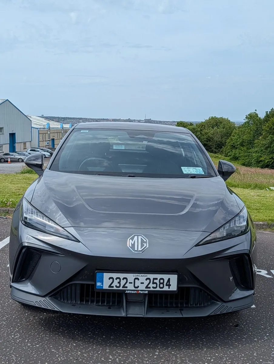 MG MG4 2023 - Image 1