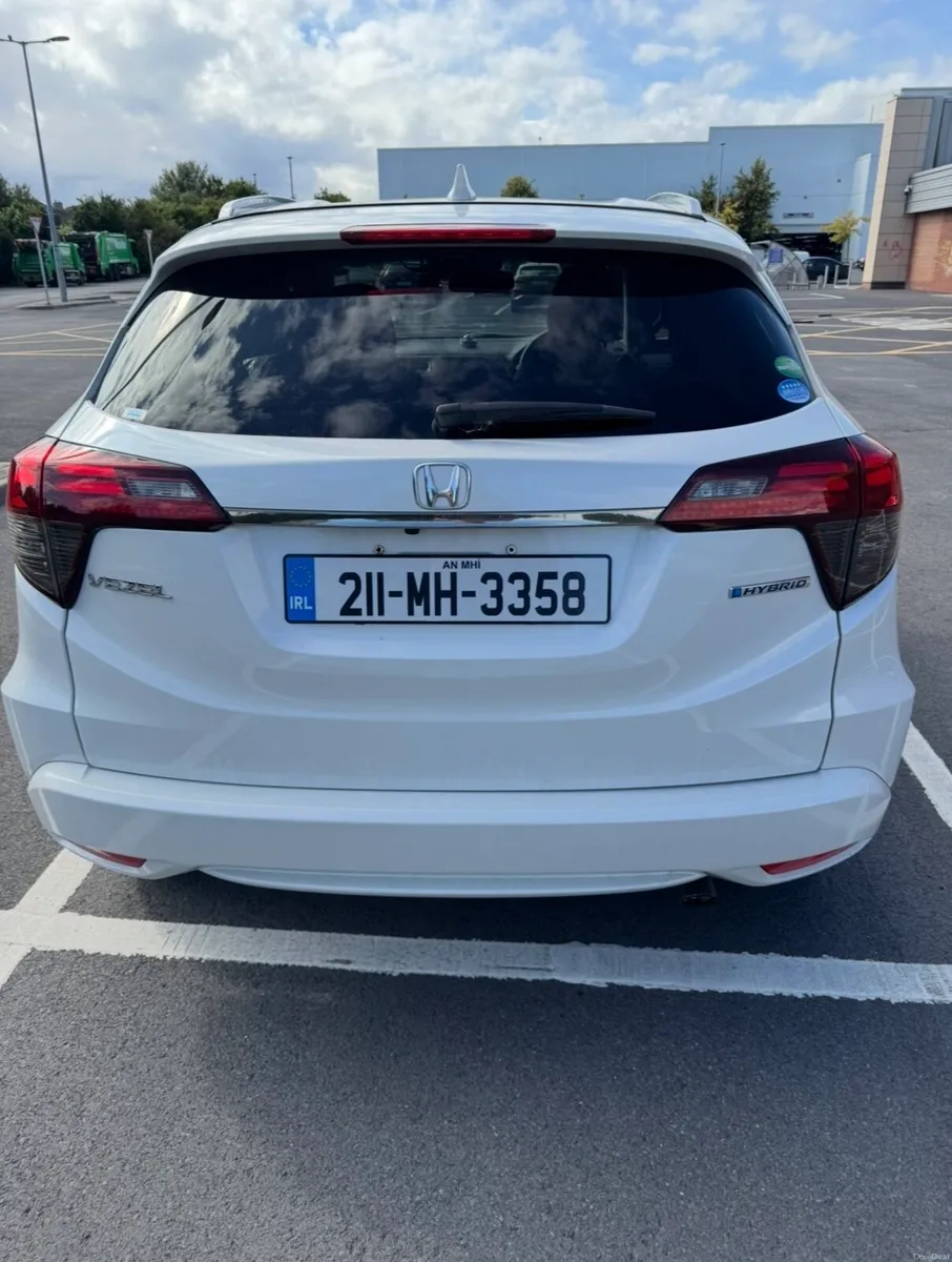 Honda vezel 1.5 auto hybrid - Image 5