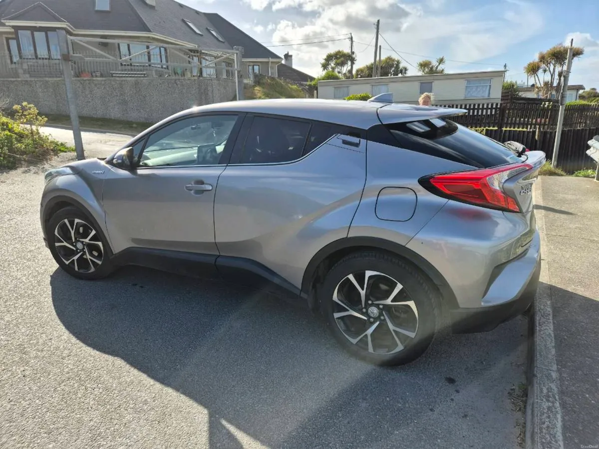 Toyota CHR - Image 4