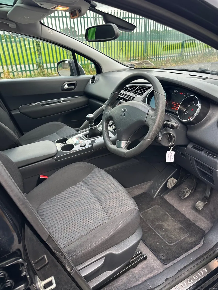Peugeot 3008 1.6 HDI  Low km - Image 5