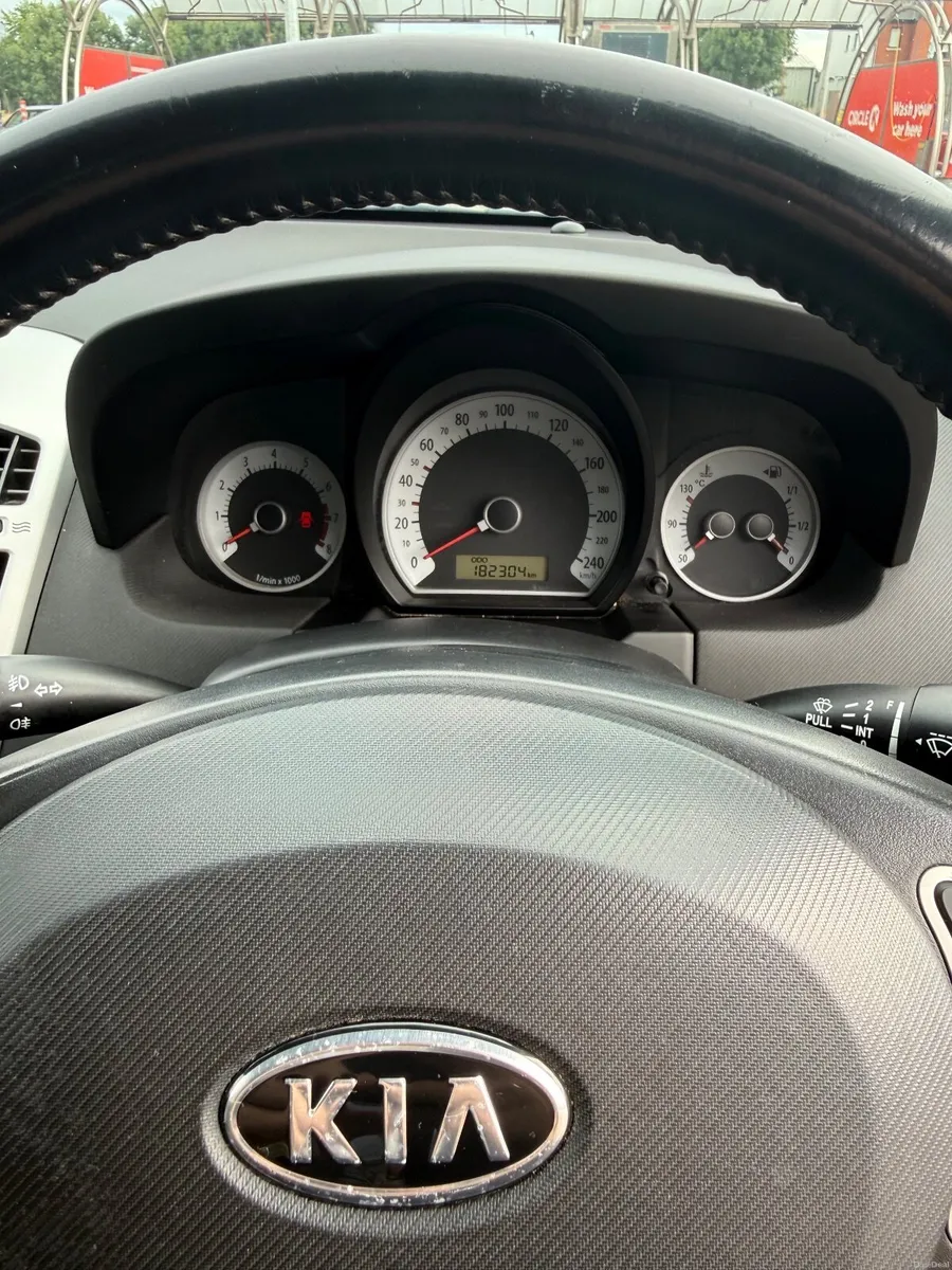 Kia Ceed 2007 - Image 2