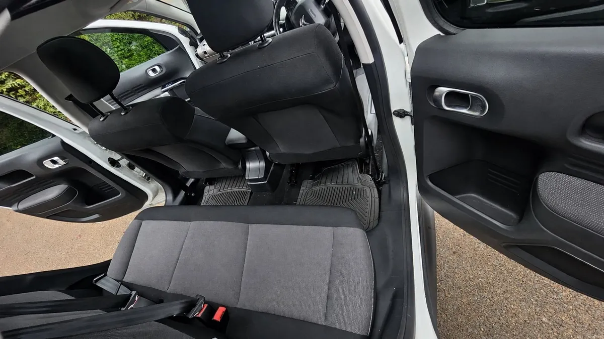 Citroen C4 2015 - Image 3