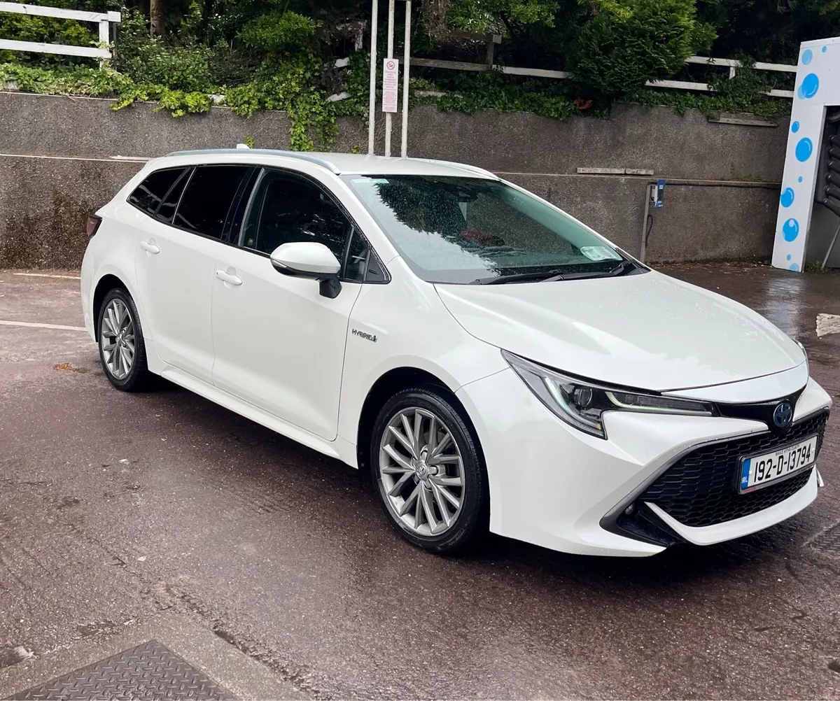 192 Toyota Corolla Hybrid | 126kms | SOL Spec - Image 3