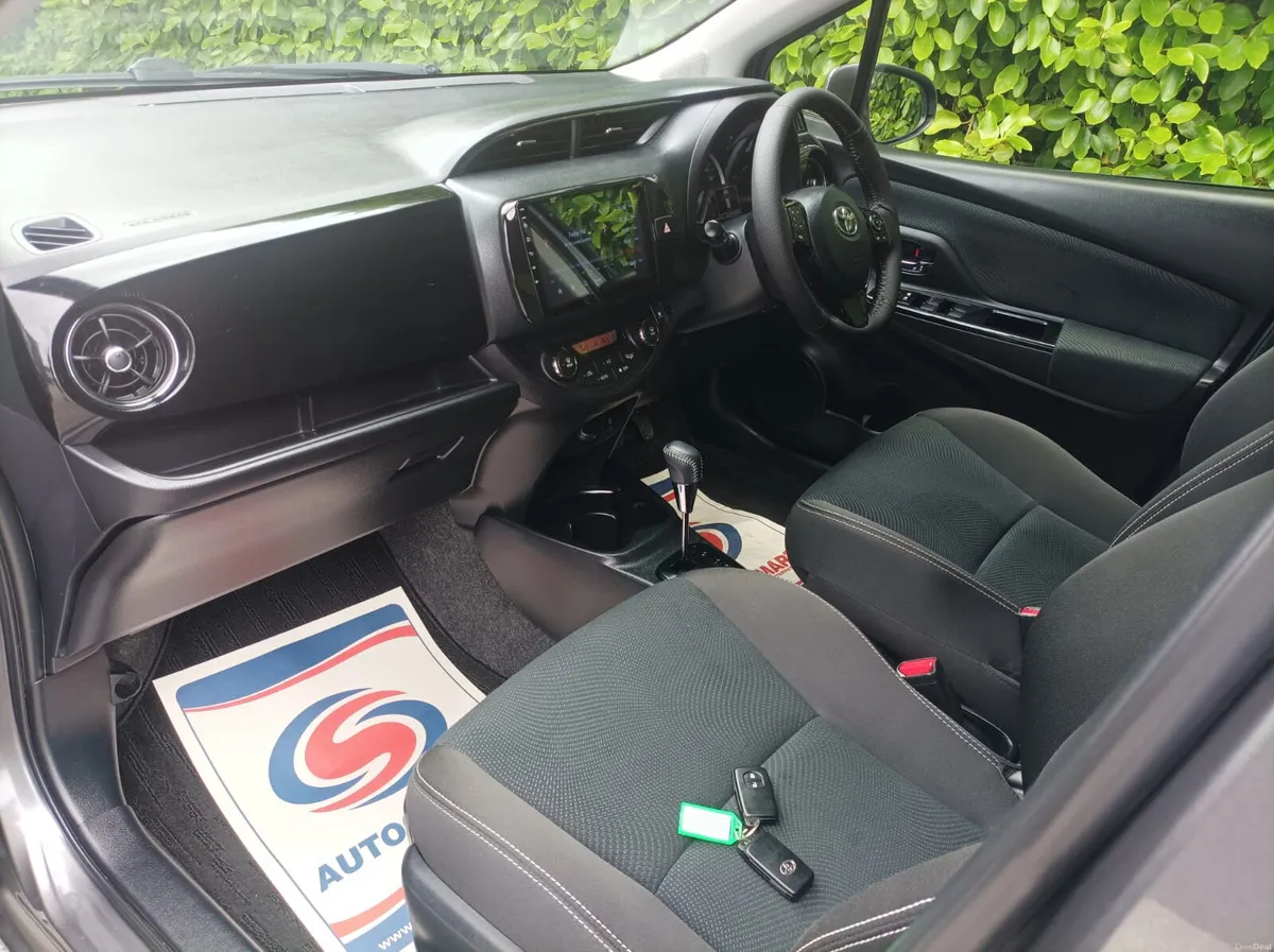 Toyota Yaris 1.5 Petrol Hybrid Automatic, 2017 - Image 3