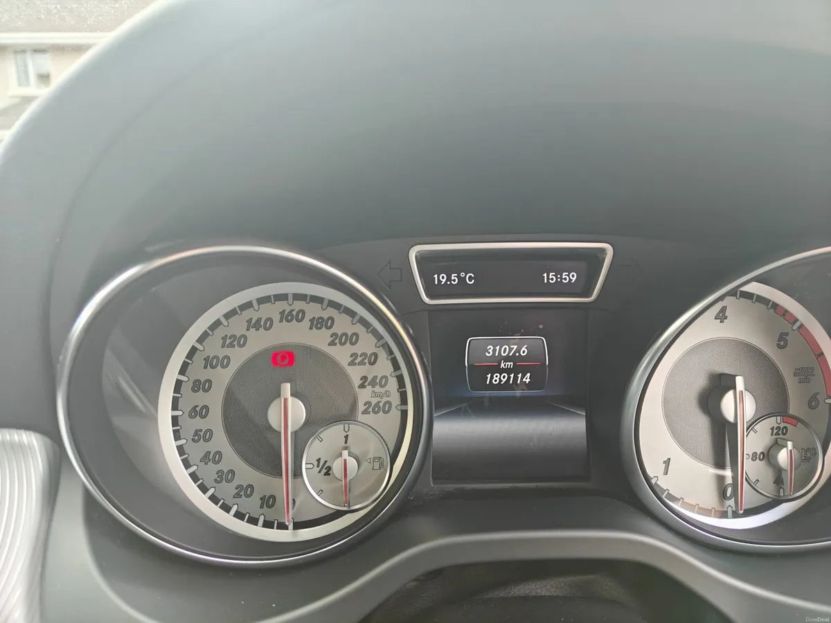 Mercedes-Benz CLA 2015 - Image 4
