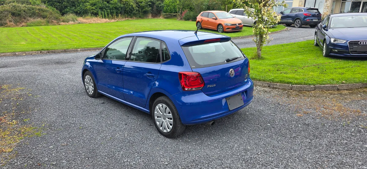 2013 polo 1.2 automatic. Only 38k km - Image 5
