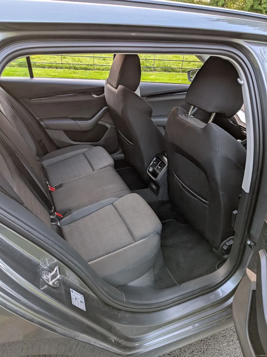 Skoda Octavia 2025 - Image 4