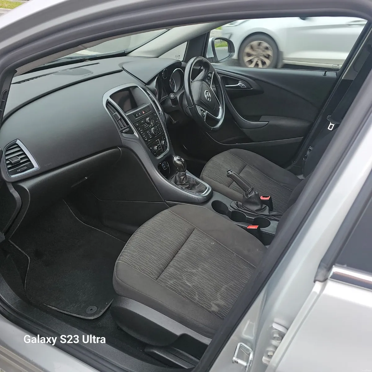 Vauxhall Astra 2015 - Image 1