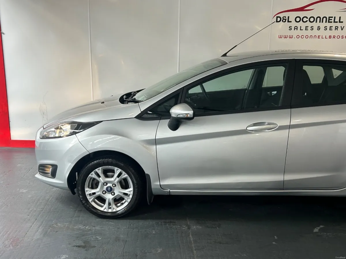 Ford Fiesta ZETEC 1.0 65PS M5 4DR MCA CB1 CNN - Image 4
