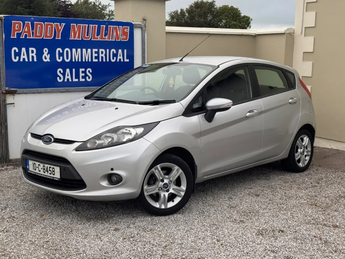 Ford Fiesta STYLE 1.25 82PS 5DR - Image 3