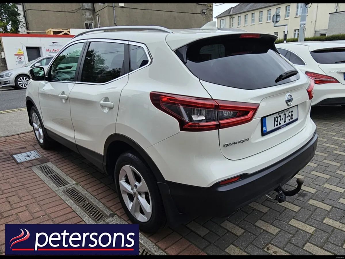 Nissan Qashqai 1.5 DSL SV MY19 4DR - PANORAMIC ROO - Image 6