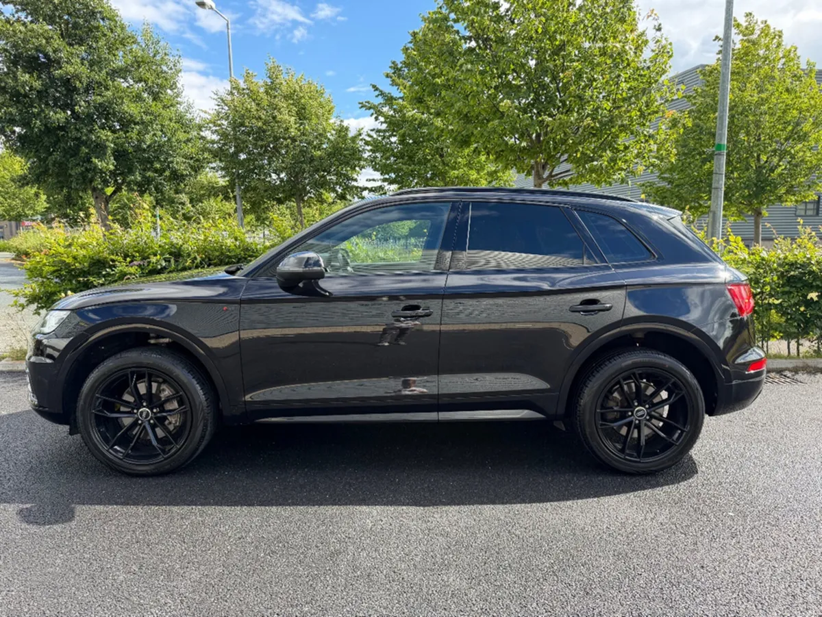 Audi Q5 2.0 TDI 190 S Line QUATTRO AUTO - Image 2