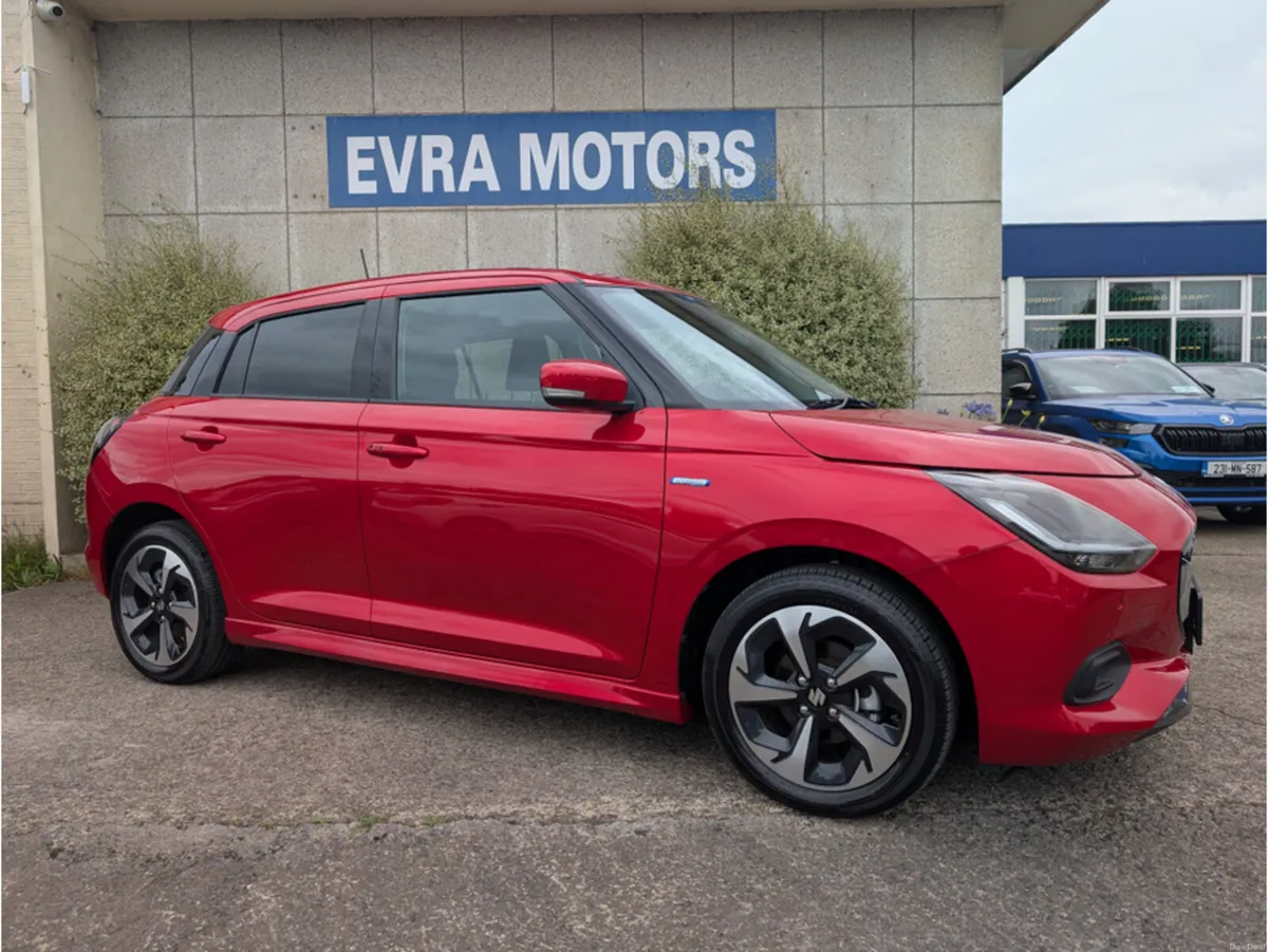 Suzuki Swift MZ MHEV AUTOMATIC 1.2 PETROL //VERY L - Image 3