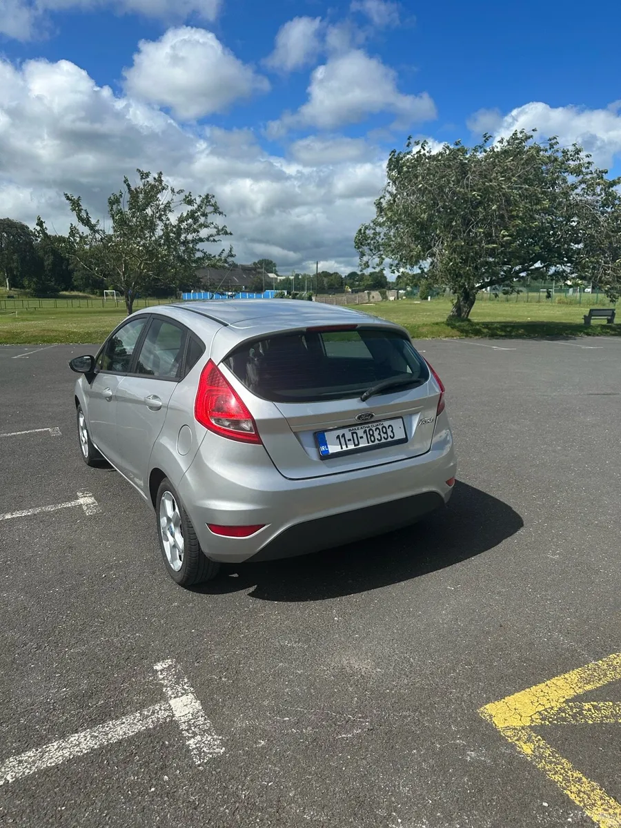 Ford fiesta - Image 4