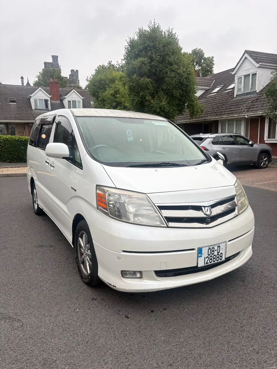 Toyota Alphard Blizzard Hybrid - Image 1